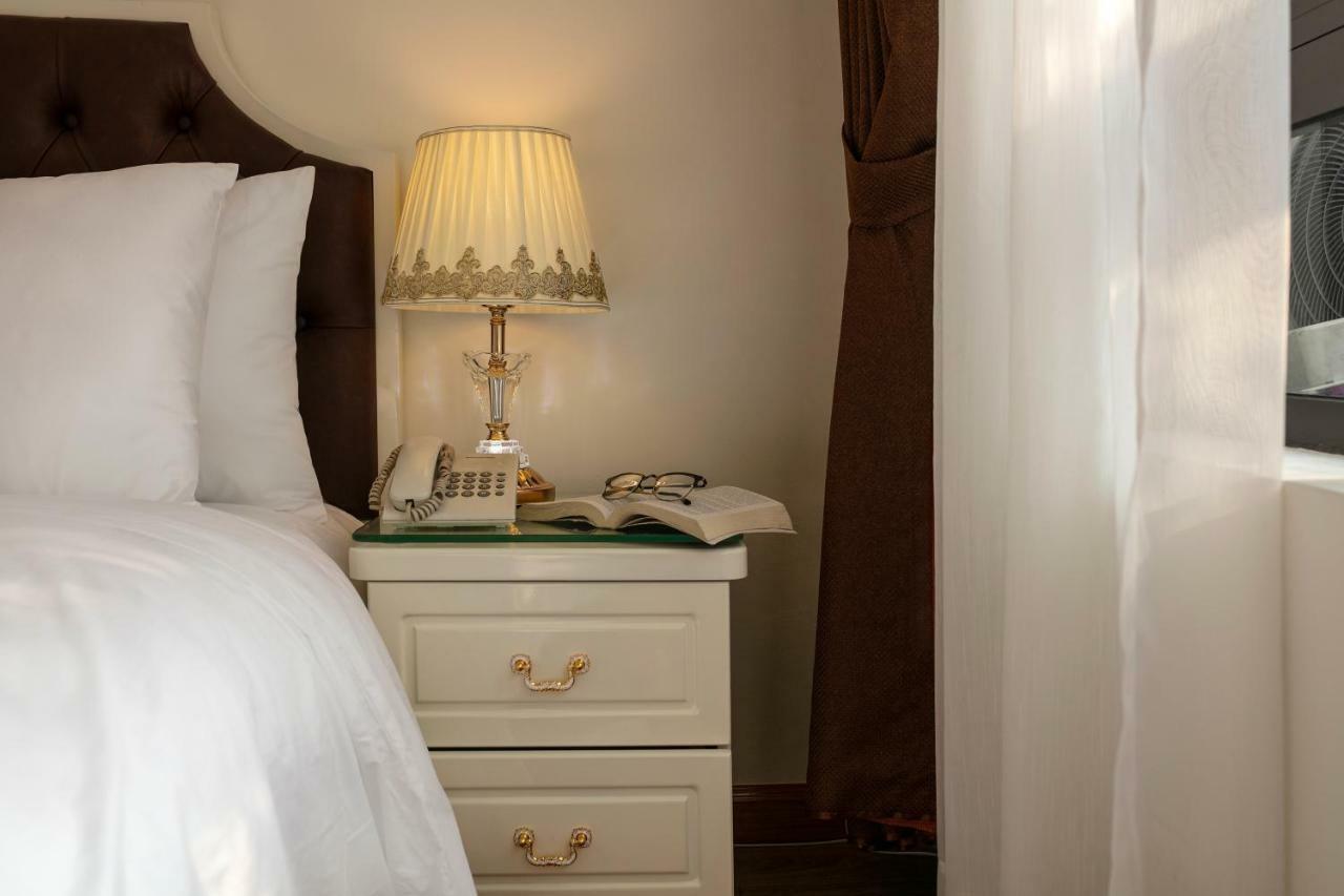 Trang Trang Luxury Hotel Hanoi Esterno foto